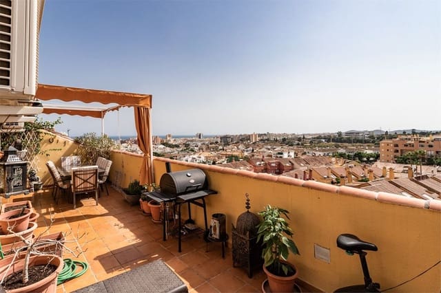 Ático de 2 habitaciones en Los Pacos, Fuengirola en venta - 359.000 € (Ref: 9380587)