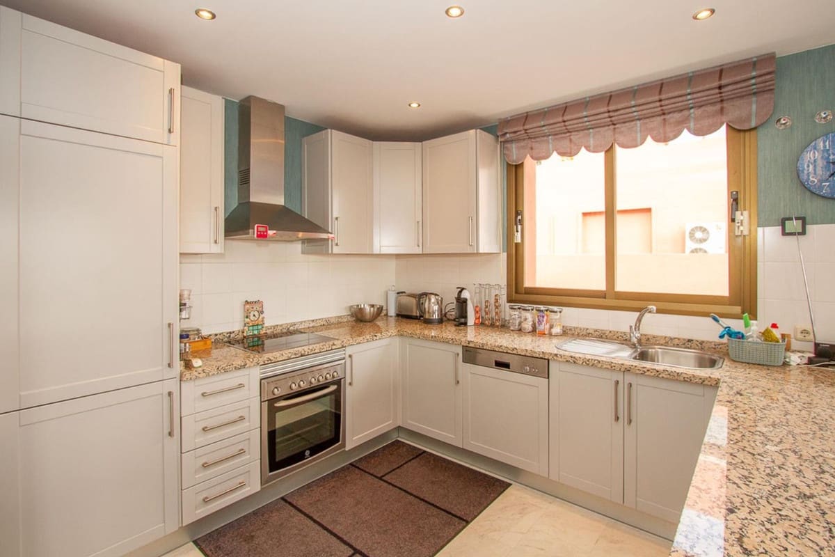 2 sypialnia Apartament na sprzedaż w La Mairena - 369 000 € (Ref: 9380590)