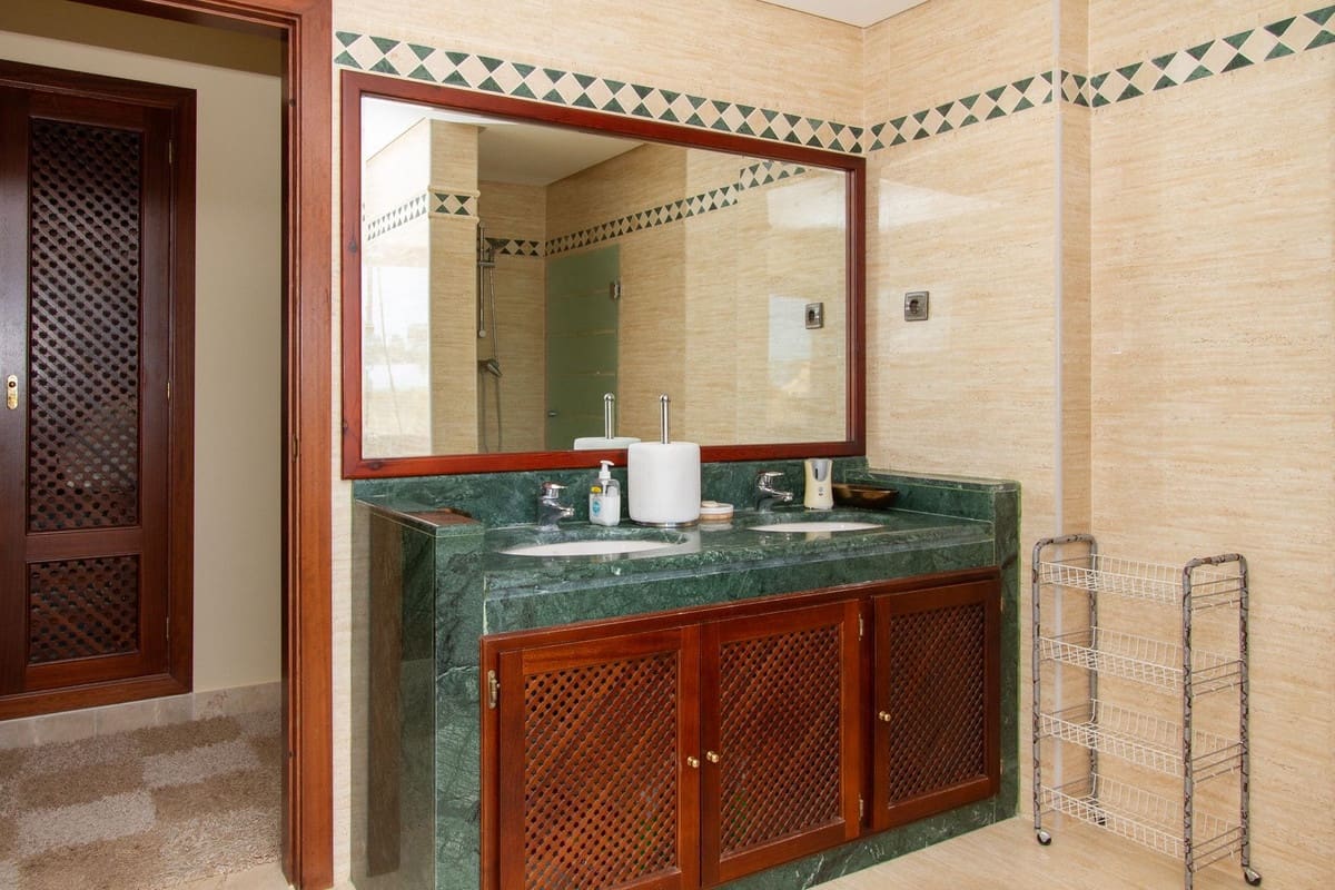 4 bedroom Penthouse for sale in La Mairena - € 695,000 (Ref: 9380593)