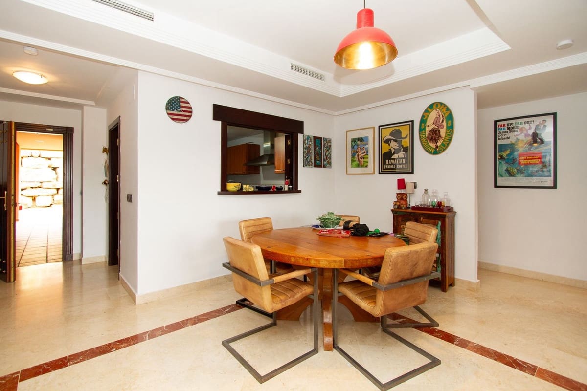 2 slaapkamer Appartement te koop in La Mairena - € 309.000 (Ref: 9380594)