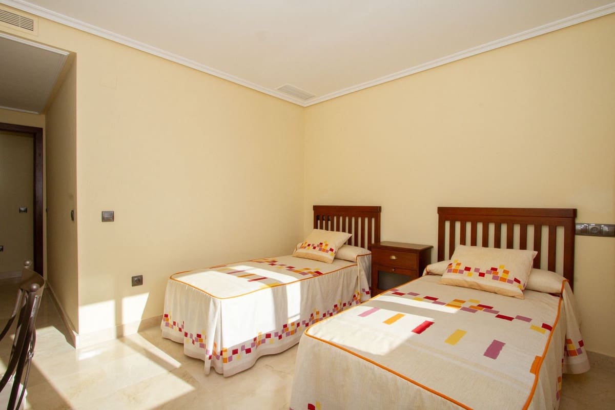 3 quarto Apartamento para venda em La Mairena - 465 000 € (Ref: 9380595)