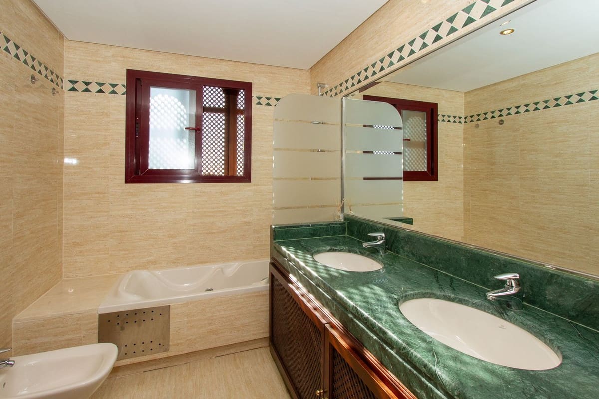 3 quarto Apartamento para venda em La Mairena - 465 000 € (Ref: 9380595)
