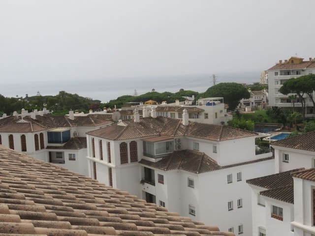 2 bedroom Penthouse for sale in Calahonda, Mijas - € 475,000 (Ref: 9380597)