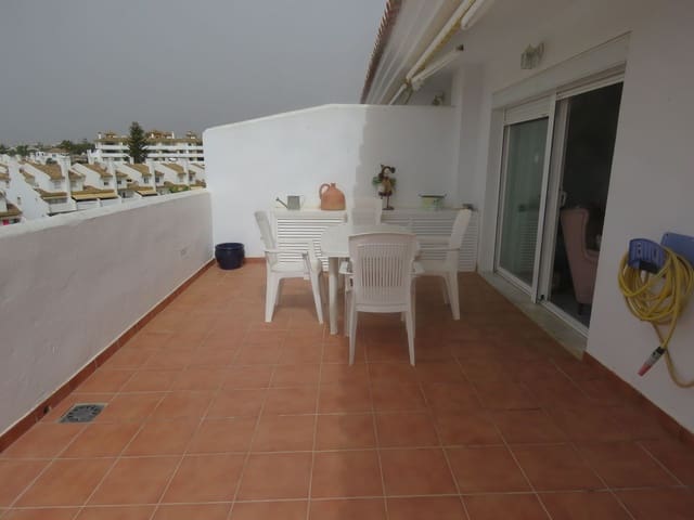 2 bedroom Penthouse for sale in Calahonda, Mijas - € 475,000 (Ref: 9380597)