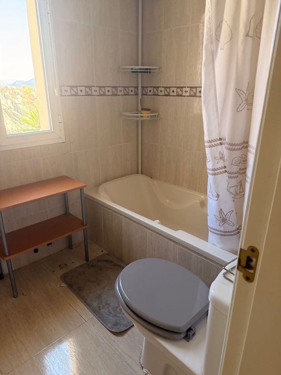 4 bedroom Villa for sale in Alhaurin el Grande - € 475,000 (Ref: 9380601)