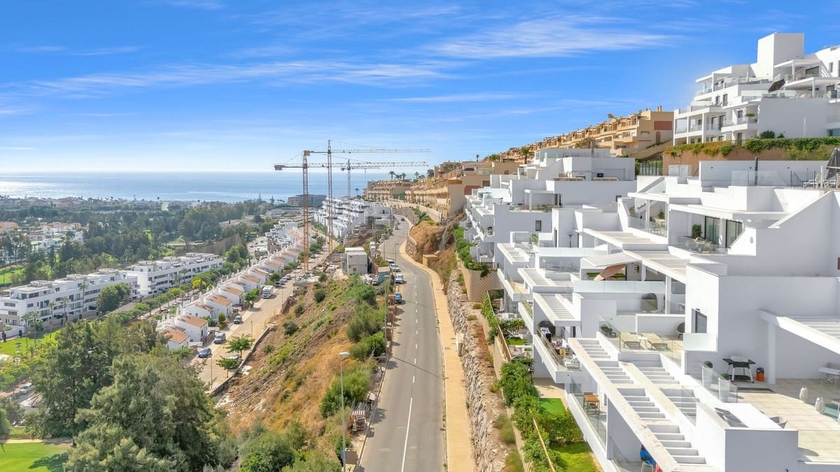 3 quarto Apartamento para venda em La Cala de Mijas - 565 000 € (Ref: 9380606)