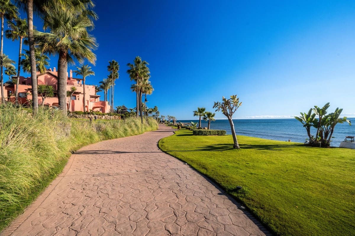 3 makuuhuone Kattohuoneisto myytävänä paikassa New Golden Mile - 1 795 000 € (Ref: 9380608)