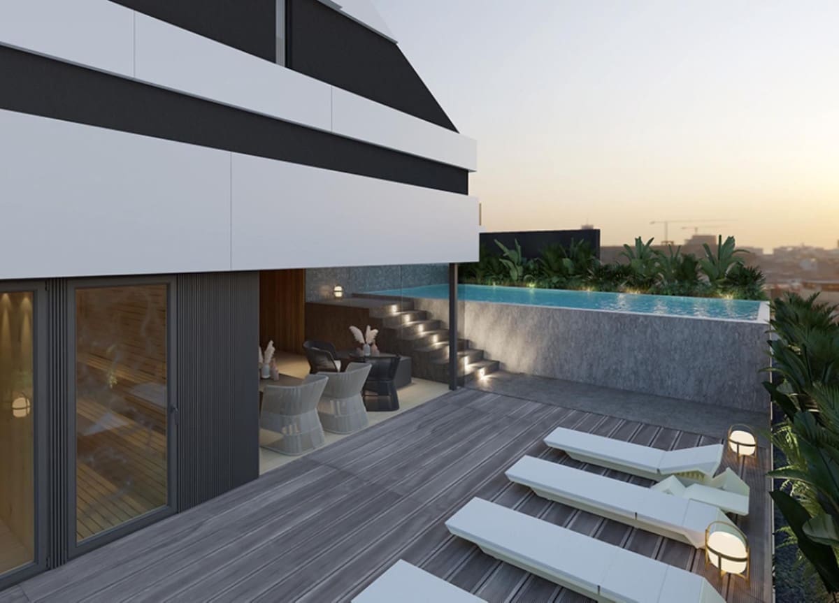 2 bedroom Apartment for sale in Fuengirola with garage - € 599,000 (Ref: 9380612)