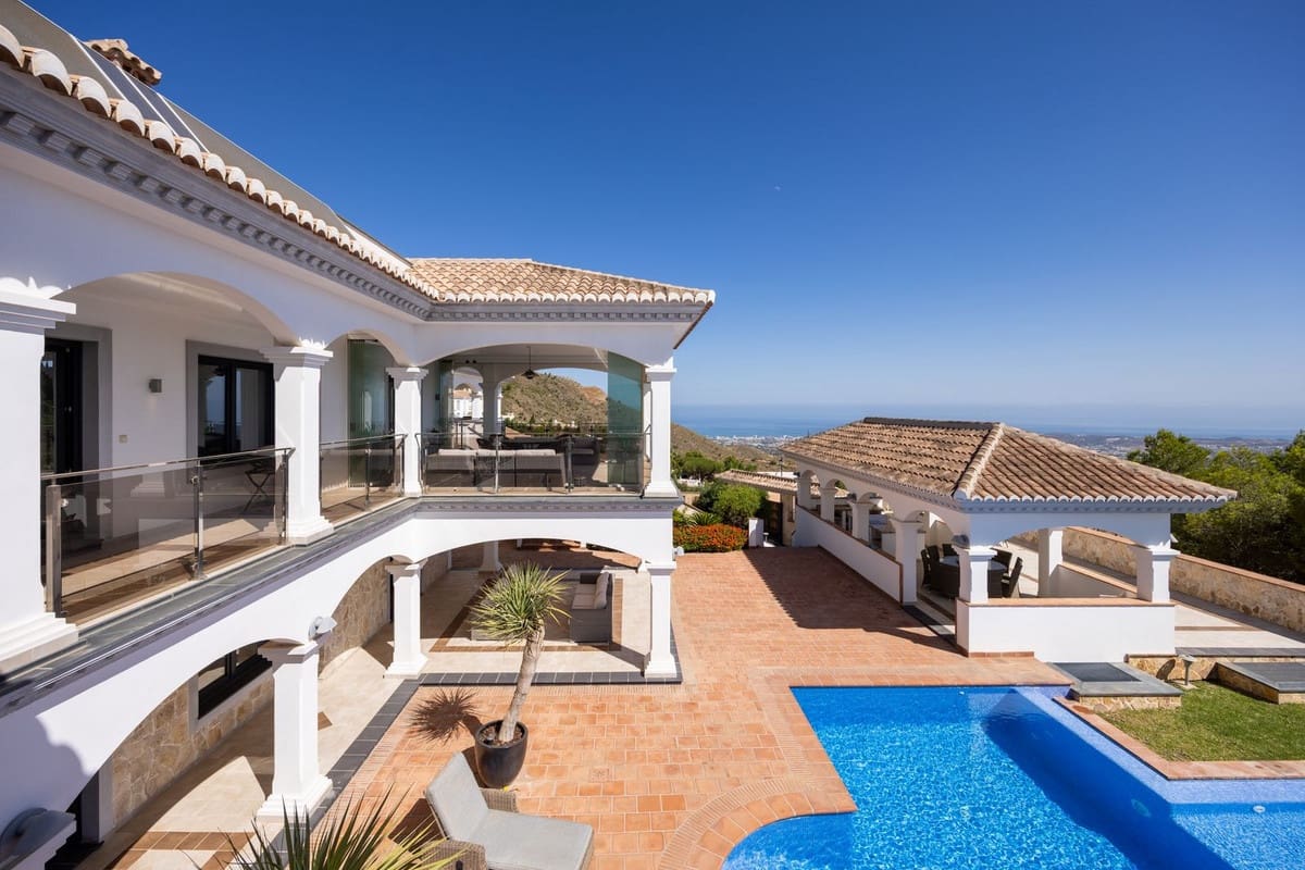 4 bedroom Villa for sale in Mijas - € 2,495,000 (Ref: 9380614)