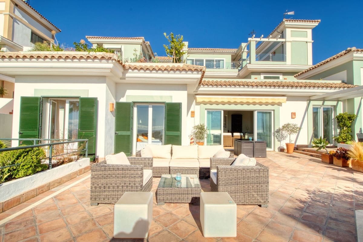 2 soveværelse Lejlighed til salg i Casares - € 535.000 (Ref: 9380617)