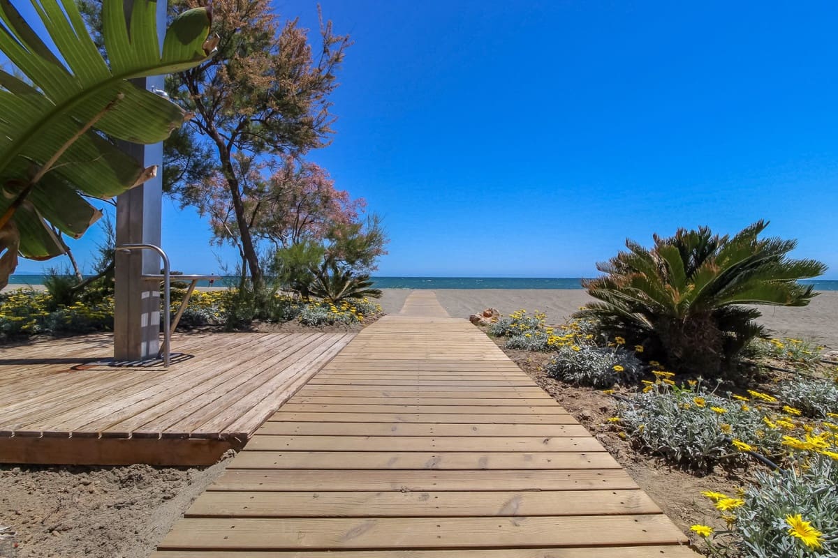 2 soveværelse Lejlighed til salg i Casares - € 535.000 (Ref: 9380617)