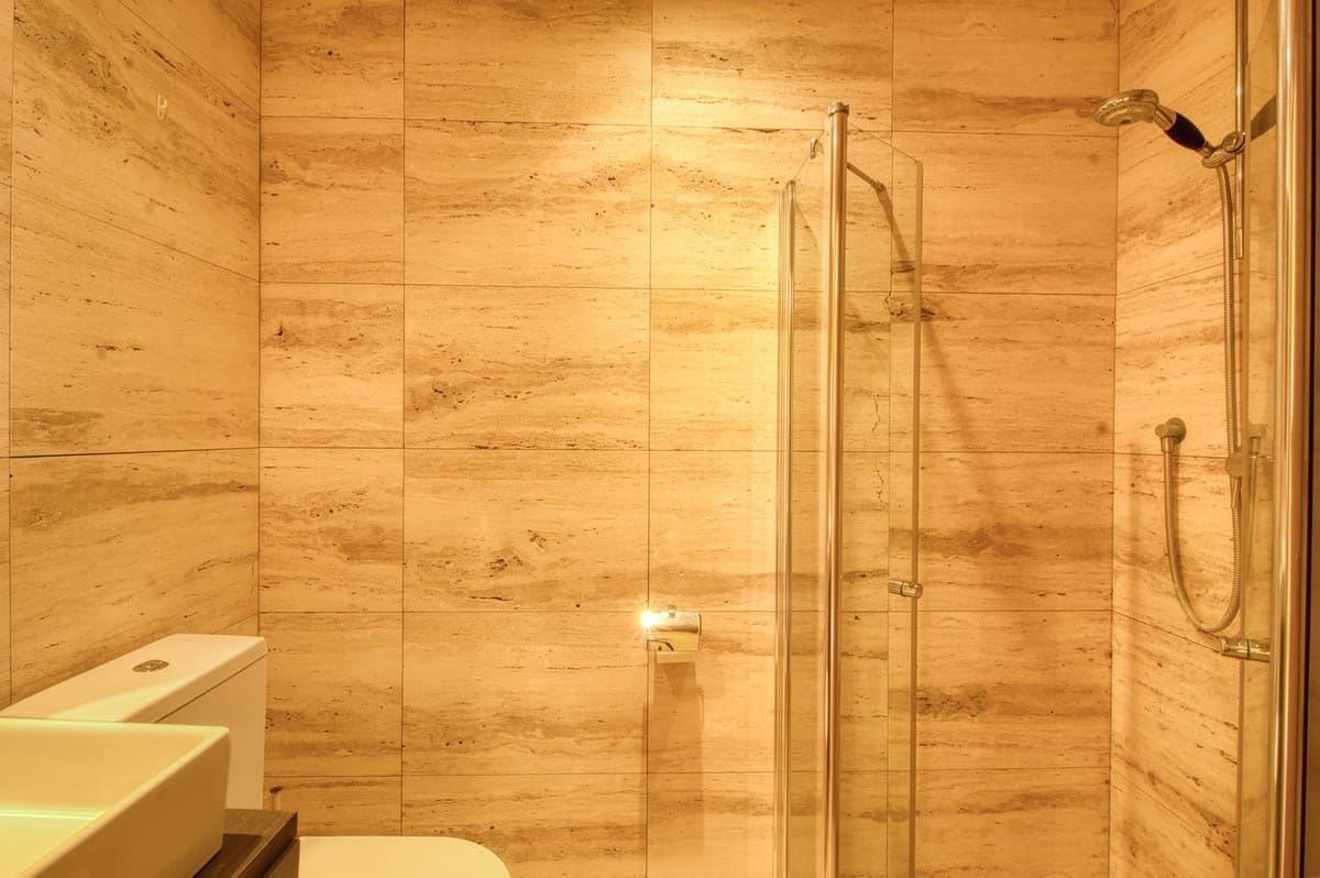 4 quarto Casa em Banda para venda em Manilva - 450 000 € (Ref: 9380618)