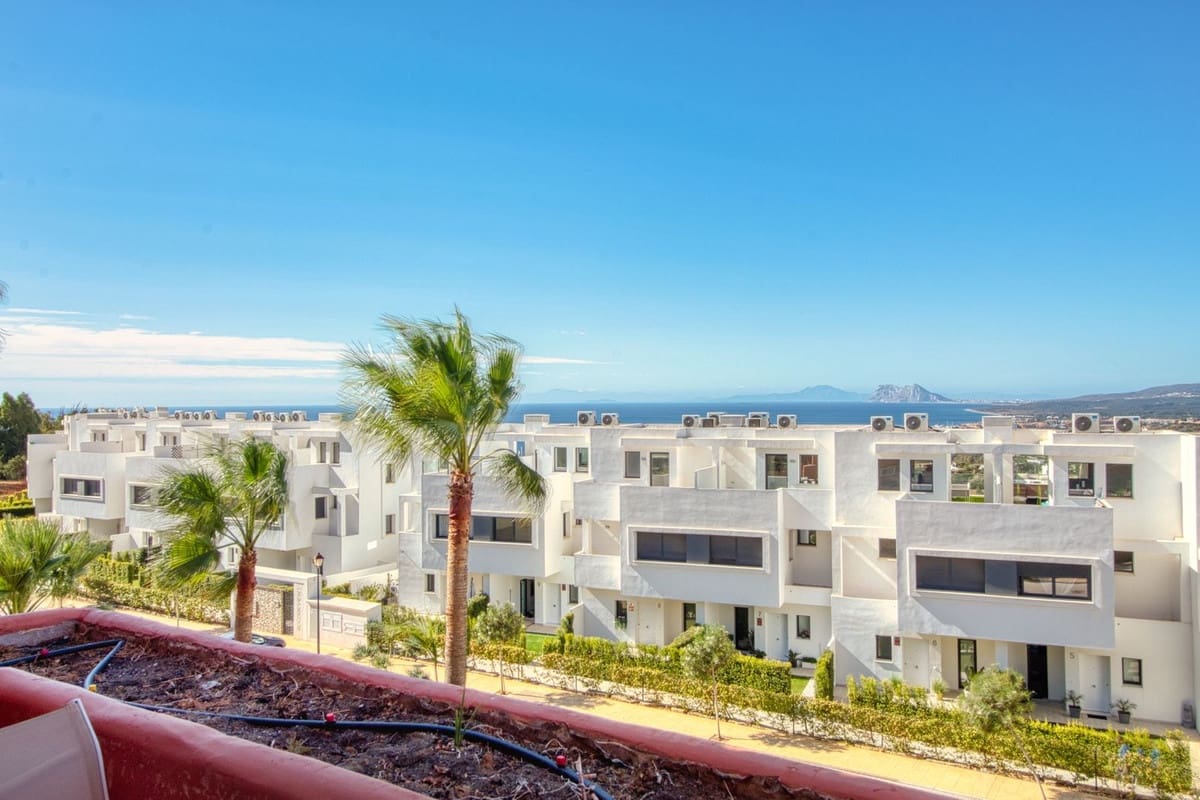 3 bedroom Townhouse for sale in Manilva - € 415,000 (Ref: 9380620)