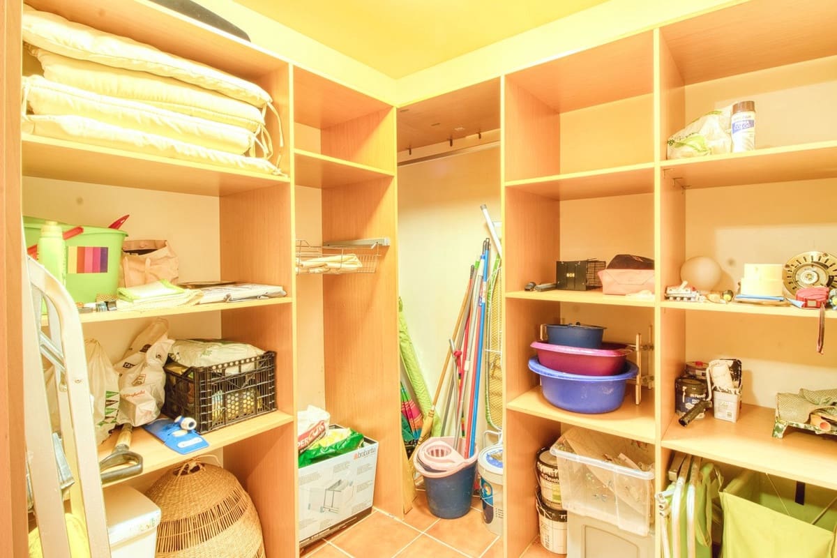 4 sovrum Hus till salu i Manilva - 545 000 € (Ref: 9380621)