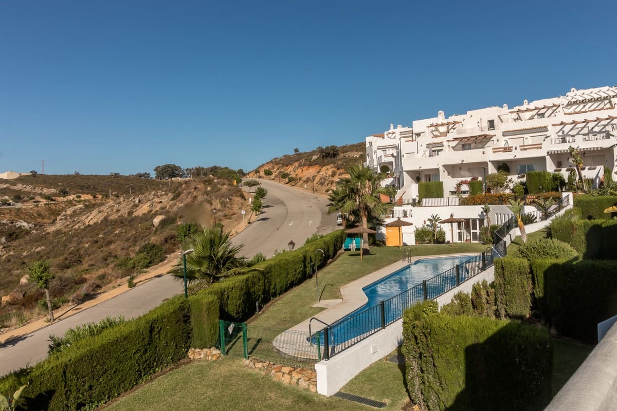 4 sovrum Hus till salu i Manilva - 545 000 € (Ref: 9380621)