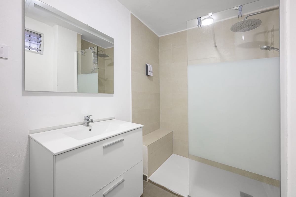 1 bedroom Studio for sale in Estepona - € 210,000 (Ref: 9380627)