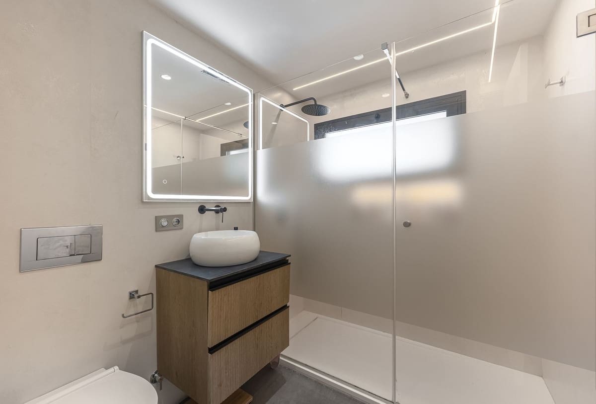 3 quarto Moradia para venda em Estepona com piscina - 1 800 000 € (Ref: 9380630)