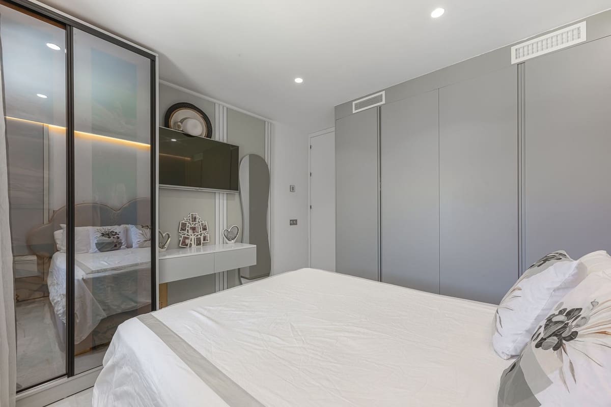 3 soverom Villa til salgs i Estepona - € 1 690 000 (Ref: 9380630)