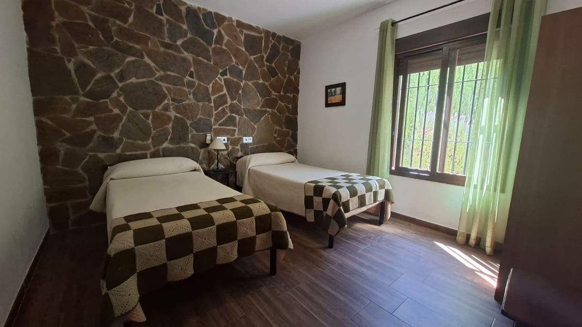 6 soveværelse Villa til salg i Arriate - € 380.000 (Ref: 9380631)