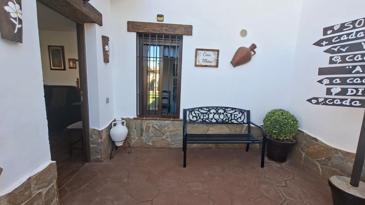 6 soveværelse Villa til salg i Arriate - € 380.000 (Ref: 9380631)