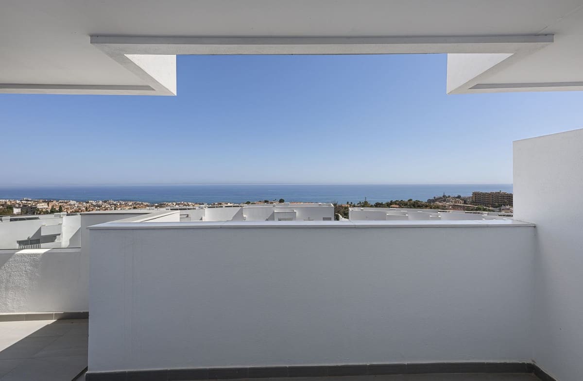 Apartamento de 3 habitaciones en Rincón de la Victoria en venta - 474.000 € (Ref: 9380633)