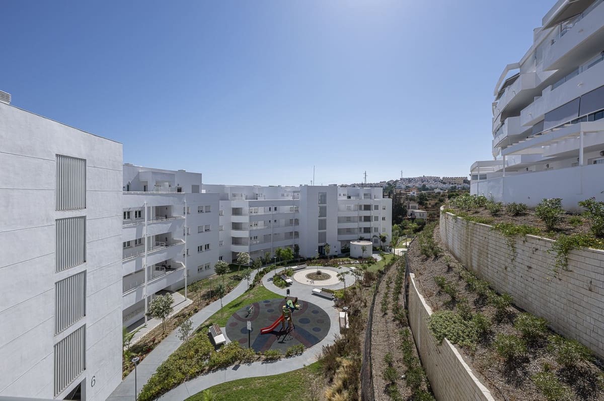 Apartamento de 3 habitaciones en Rincón de la Victoria en venta - 474.000 € (Ref: 9380633)