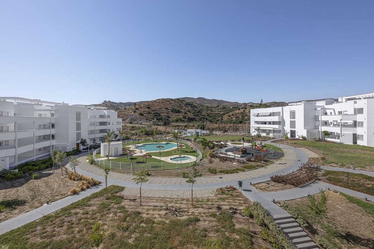 Apartamento de 3 habitaciones en Rincón de la Victoria en venta - 474.000 € (Ref: 9380633)