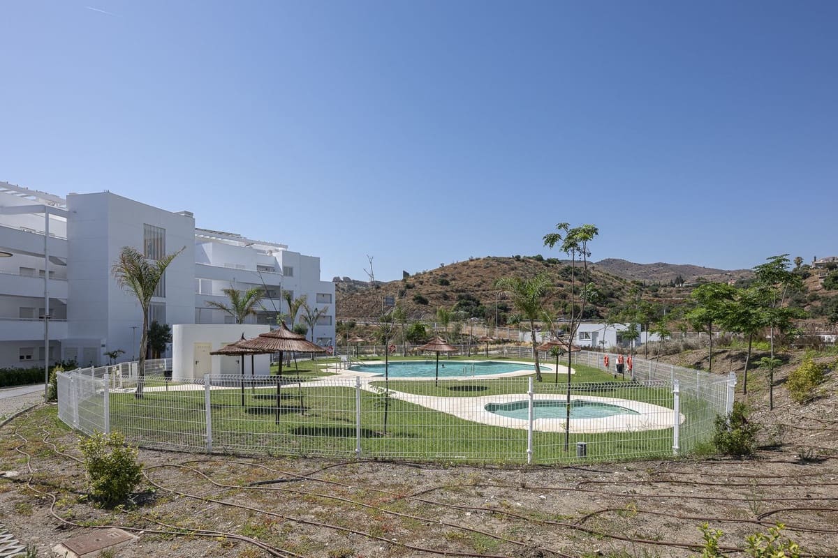 Apartamento de 3 habitaciones en Rincón de la Victoria en venta - 474.000 € (Ref: 9380633)