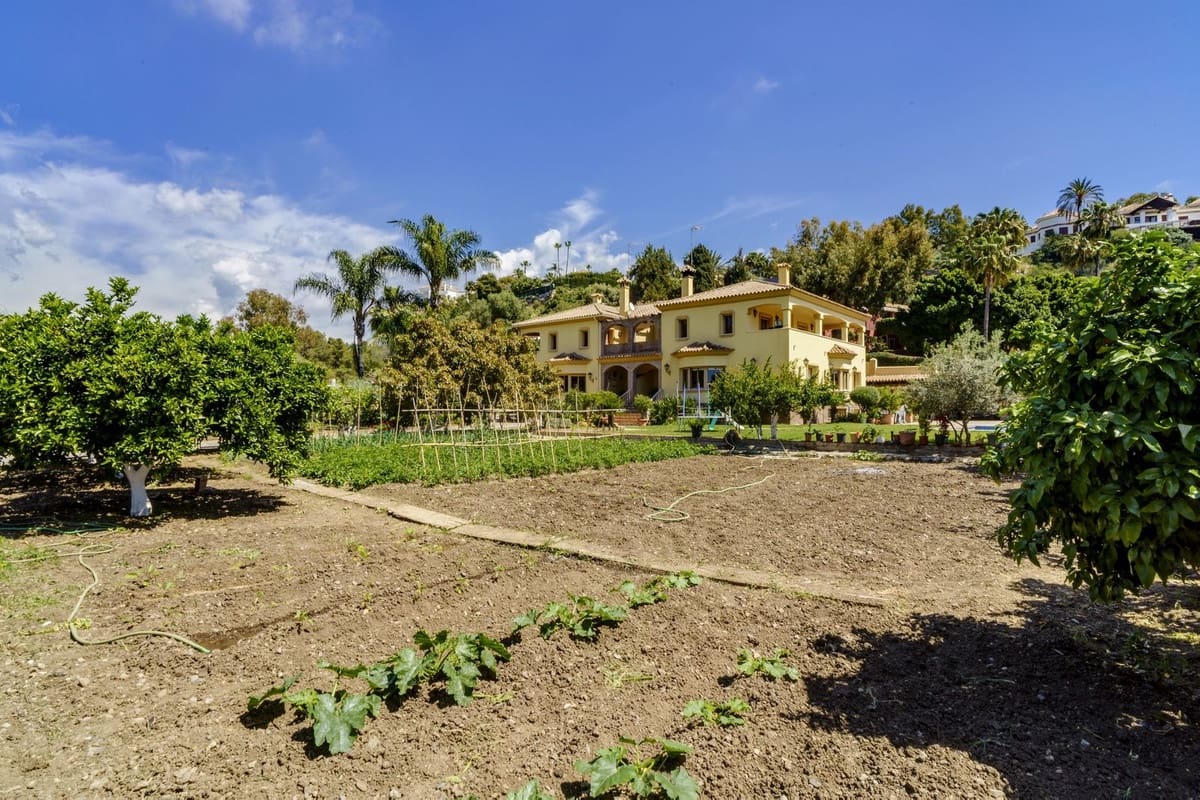 5 soveværelse Villa til salg i La Quinta - € 1.980.000 (Ref: 9380634)