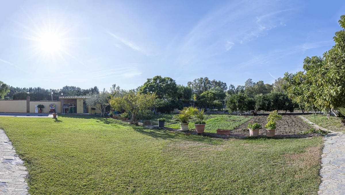 5 soveværelse Villa til salg i La Quinta - € 1.980.000 (Ref: 9380634)