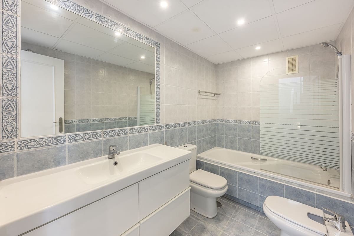 4 sovrum Hus till salu i Marbella - 870 000 € (Ref: 9380635)