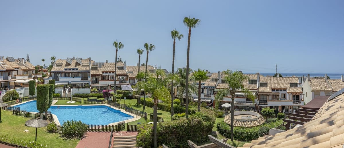 4 sovrum Hus till salu i Marbella - 870 000 € (Ref: 9380635)