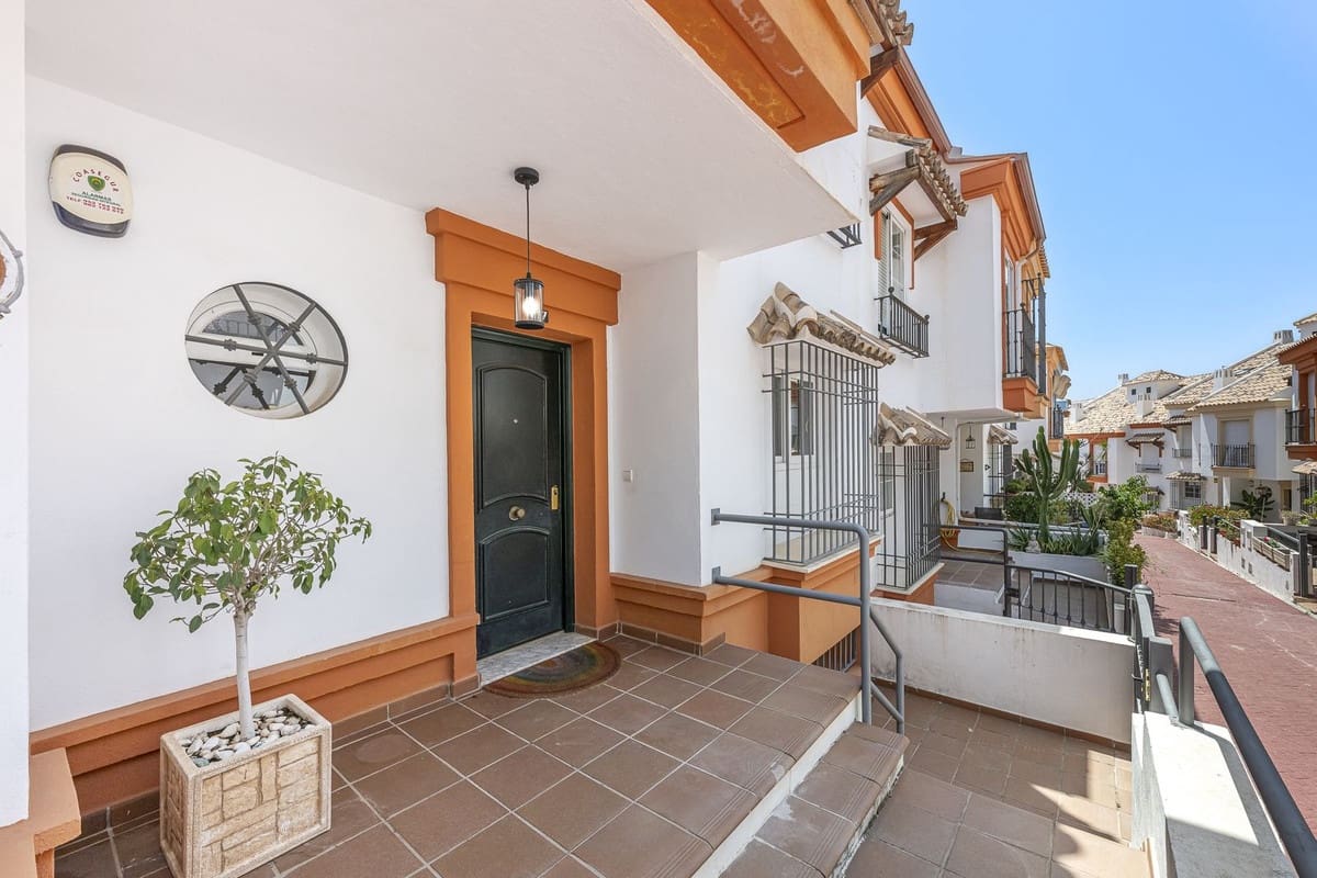 4 Zimmer Finca/Landgut zu verkaufen in Marbella mit Garage - 795.000 € (Ref: 9380635)