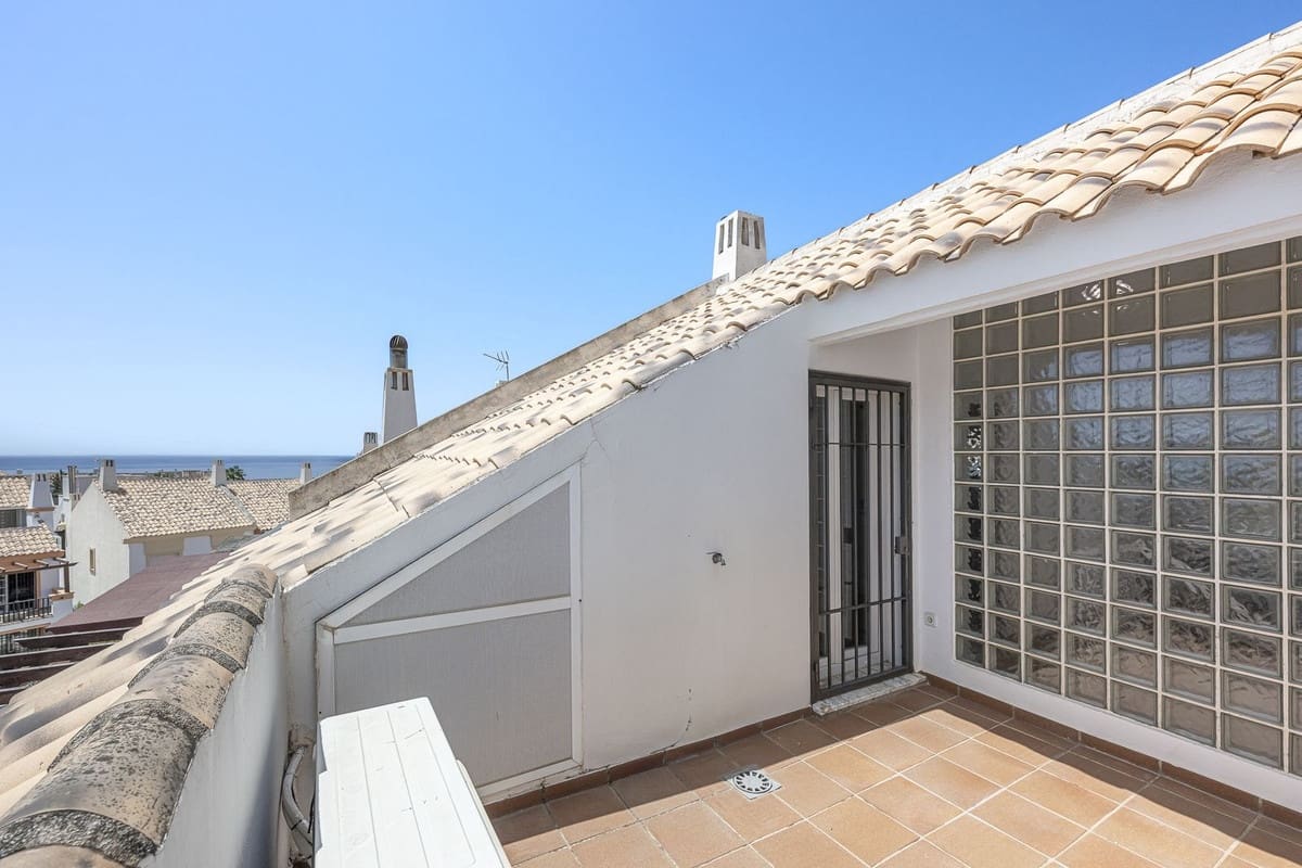 4 Zimmer Finca/Landgut zu verkaufen in Marbella mit Garage - 795.000 € (Ref: 9380635)