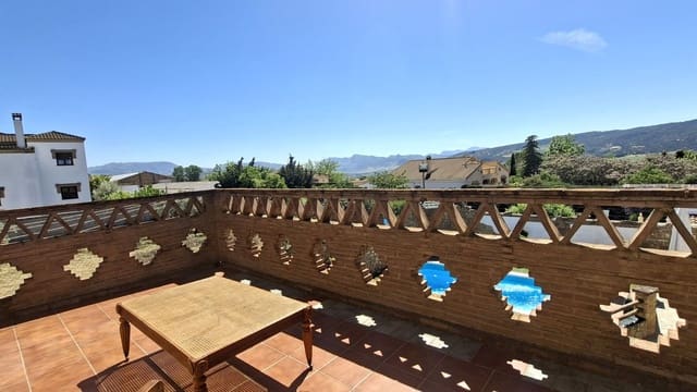 4 soveværelse Villa til salg i Arriate - € 295.000 (Ref: 9380636)