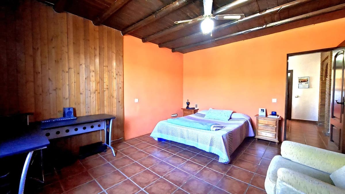 4 Zimmer Villa zu verkaufen in Arriate - 295.000 € (Ref: 9380636)