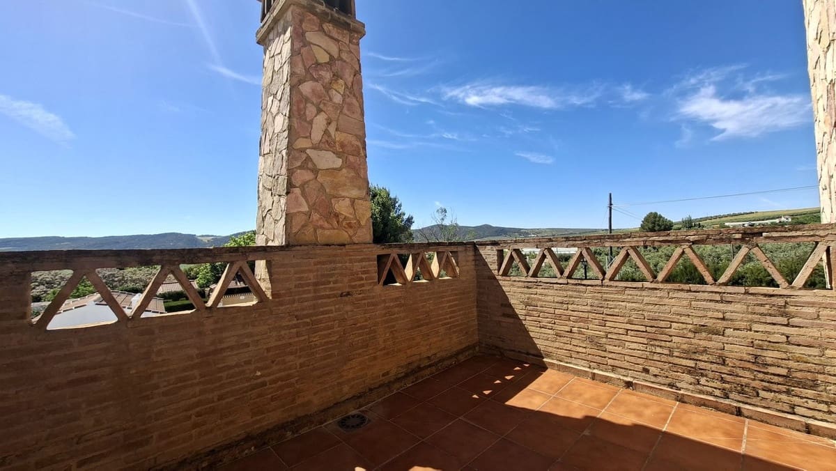 4 Zimmer Villa zu verkaufen in Arriate - 295.000 € (Ref: 9380636)