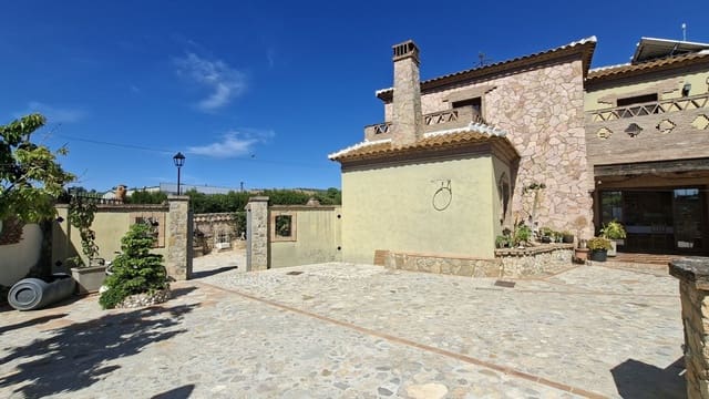 4 quarto Moradia para venda em Arriate - 295 000 € (Ref: 9380636)