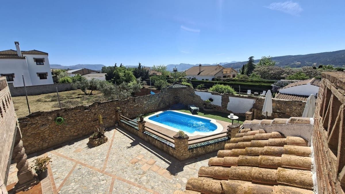 4 Zimmer Villa zu verkaufen in Arriate - 295.000 € (Ref: 9380636)