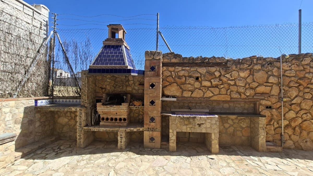 4 Zimmer Villa zu verkaufen in Arriate - 295.000 € (Ref: 9380636)