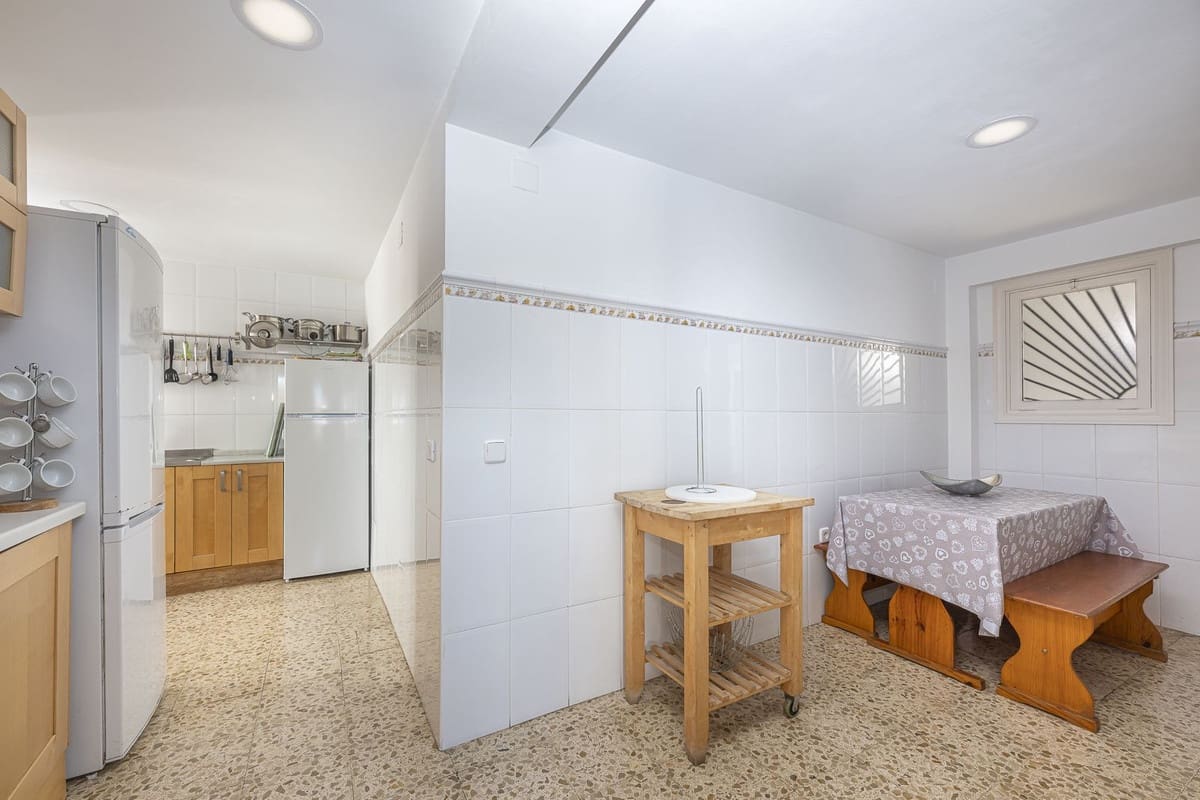 6 sypialnia Penthouse na sprzedaż w San Pedro de Alcantara - 499 000 € (Ref: 9380637)