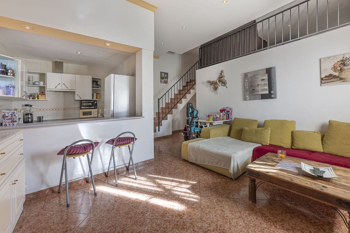 4 soveværelse Villa til salg i San Pedro de Alcantara - € 637.000 (Ref: 9380638)