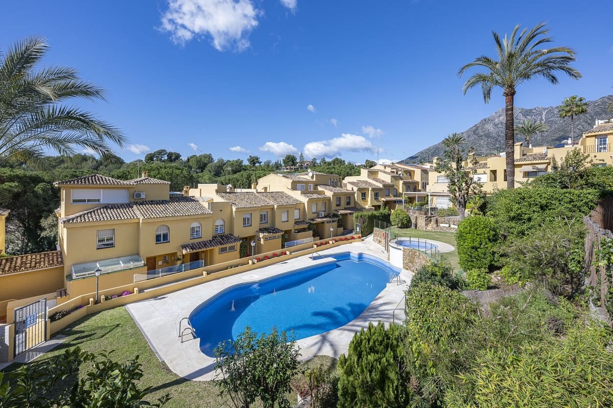 3 chambre Finca/Maison de Campagne à vendre à Marbella - 670 000 € (Ref: 9380640)