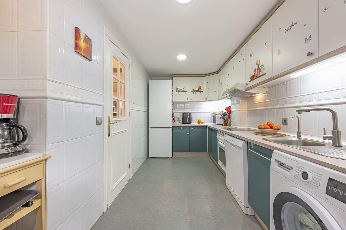 3 chambre Finca/Maison de Campagne à vendre à Marbella - 670 000 € (Ref: 9380640)