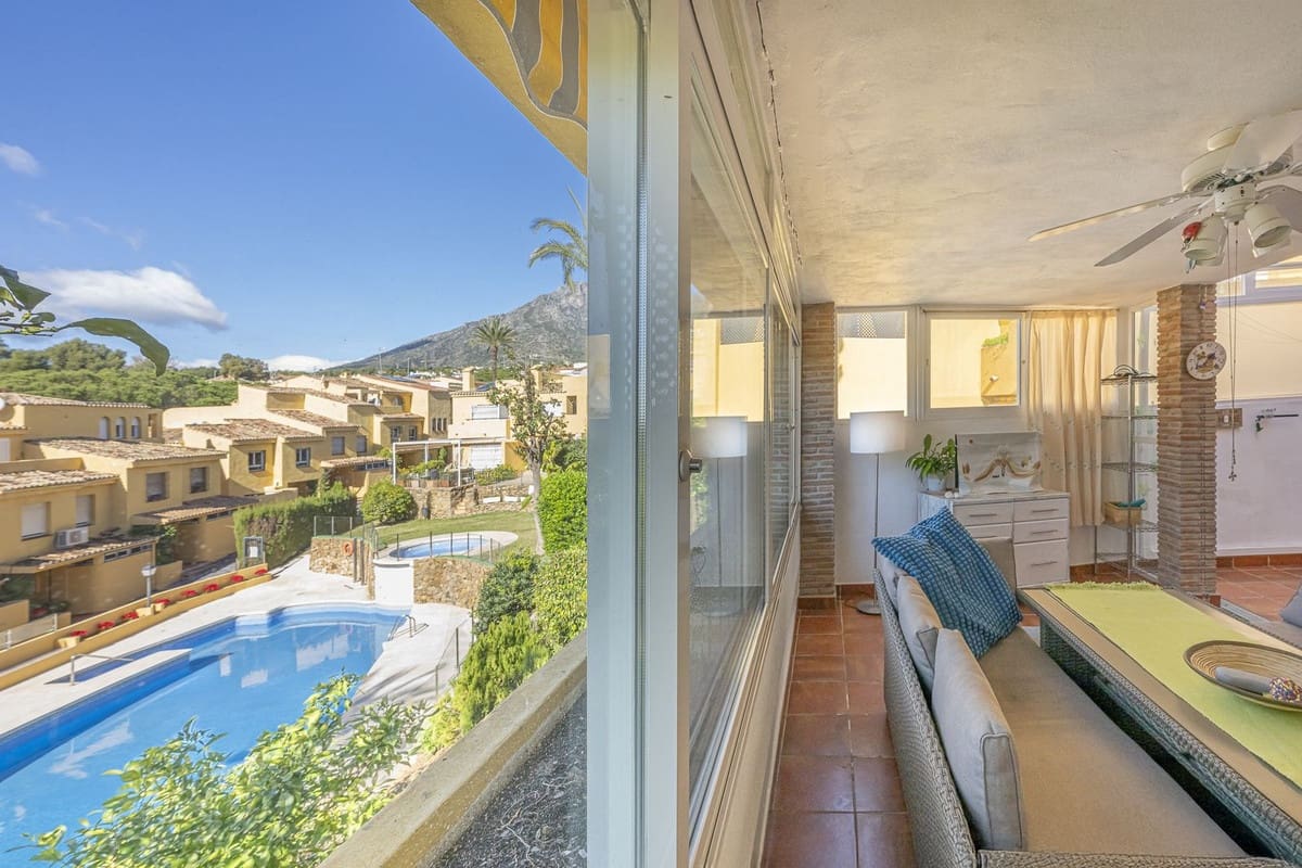 3 bedroom Finca/Country House for sale in Marbella - € 670,000 (Ref: 9380640)