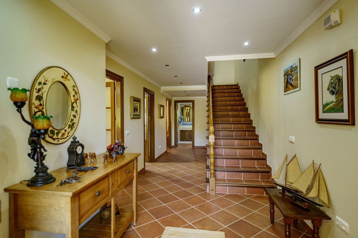 10 sypialnia Willa na sprzedaż w La Quinta - 3 830 000 € (Ref: 9380641)