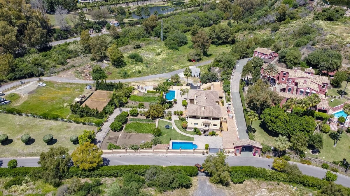 10 sypialnia Willa na sprzedaż w La Quinta - 3 830 000 € (Ref: 9380641)