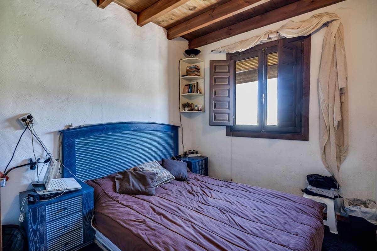 8 bedroom Finca/Country House for sale in Monda - € 429,990 (Ref: 9380642)