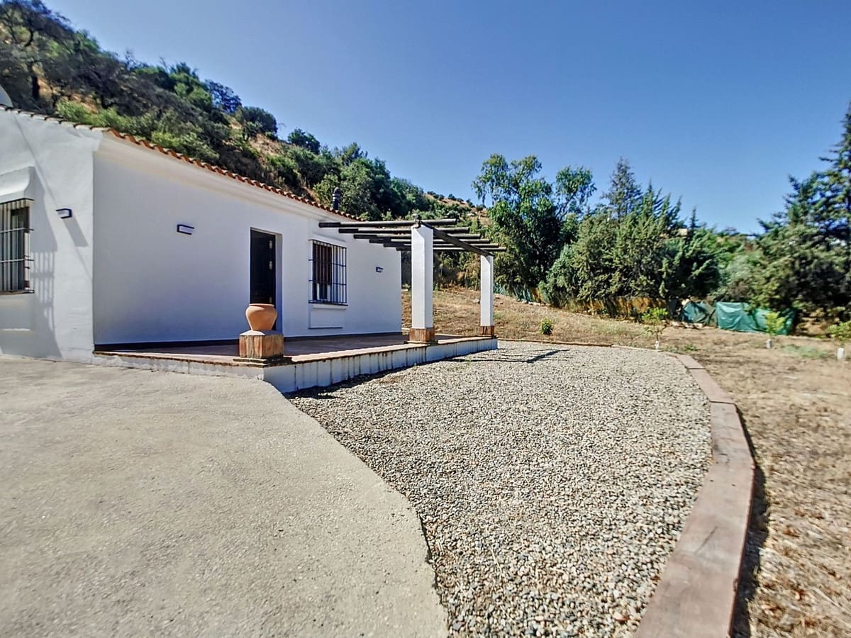 2 slaapkamer Villa te koop in Coin - € 275.000 (Ref: 9380643)