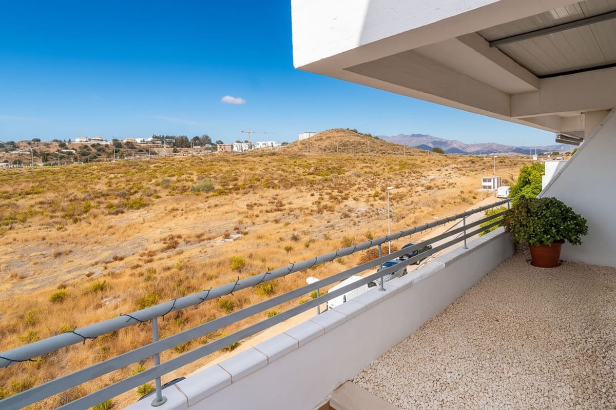 2 bedroom Penthouse for sale in La Cala de Mijas - € 357,000 (Ref: 9380645)